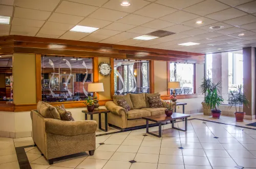 Quality Inn & Suites Pensacola Bayview Featured Photos