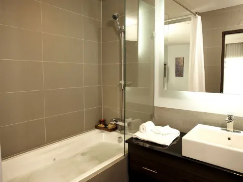 Sukhumvit Suites Hotel Camere Photos