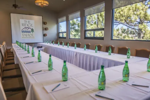 Holiday Inn Club Vacations Tahoe Ridge Resort Dành cho công việc Photos
