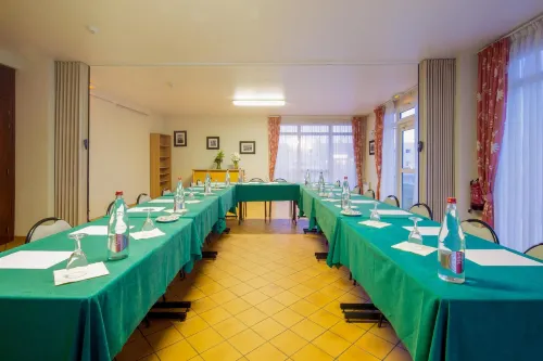 Sure Hotel by Best Western Calais Coquelles Tunnel s/ Manche Espaces Affaires Photos