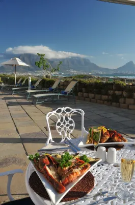 Cape Town Beachfront Apartments at Leisure Bay Ristorazione Photos