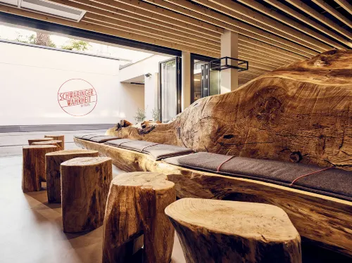 Schwabinger Wahrheit by Geisel Public Areas Photos