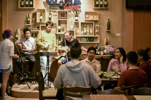 Ban Ao Thong Benessere e tempo libero Photos