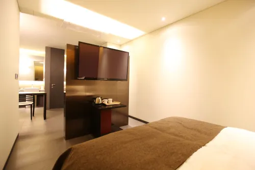 Vine Hotel Photos