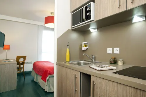 Appart Hôtel - Residhome Paris Guyancourt Photos