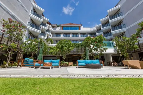 Wyndham Garden Kuta Beach, Bali Eksterior Photos