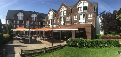 Domaine de la Forêt d'Orient - Logis Hôtel, Restaurant, Spa & Golf Extérieur Photos