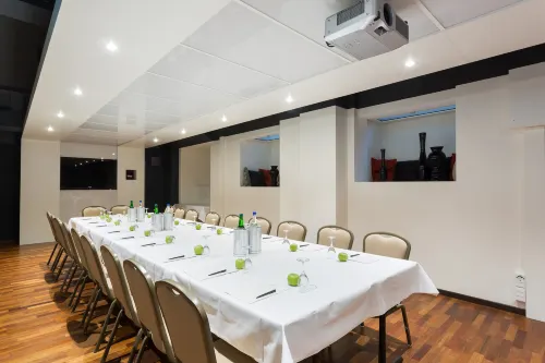 Hotel St.Gotthard Business Photos