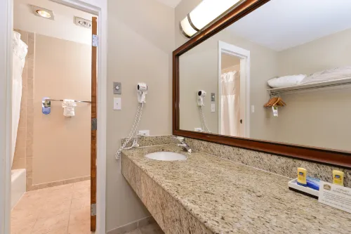 Best Western University Inn Photos
