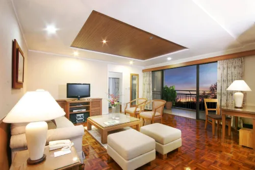 Kantary Bay Hotel and Serviced Apartments Sriracha Photos