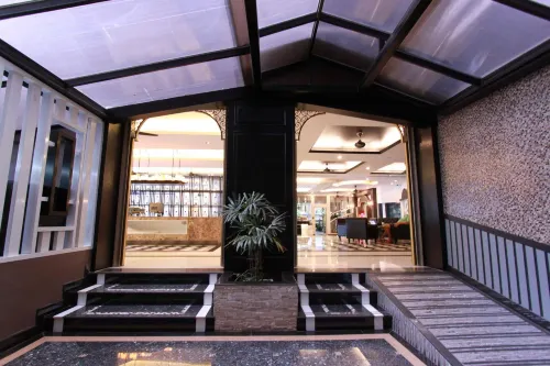 KTK Pattaya Hotel & Residence Public Areas Photos