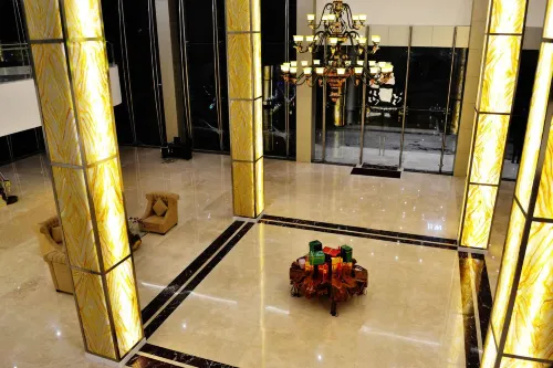 Le Eminence Hotel Convention & Resort Ciloto - Puncak Area Publik Photos