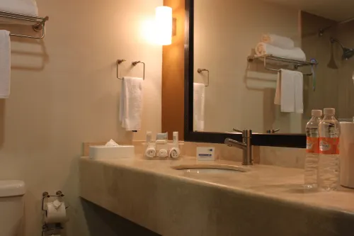 Holiday Inn Express Guaymas Zimmer Photos