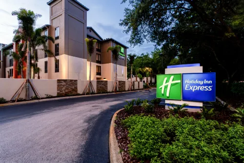 Holiday Inn Express Tampa-Brandon Featured Photos