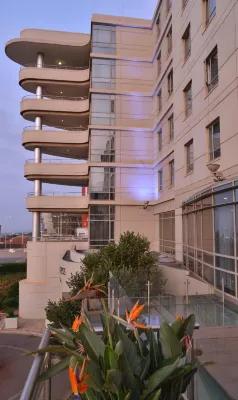 Holiday Inn Express Durban - Umhlanga Außen Photos