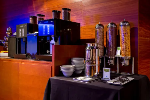 Exe Moncloa Dining Photos