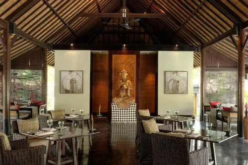 The Legian Seminyak, Bali Restauranger Photos