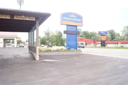 Howard Johnson by Wyndham Gananoque À proximité de l'hôtel Photos