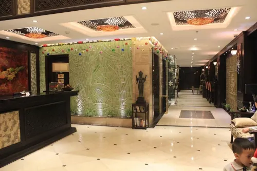 Golden Lotus Luxury Hotel Espaces publics Photos
