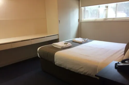Comfort Hotel Adelaide Meridien Photos