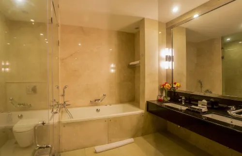 The Blue Water - Geoffrey Bawa Heritage - City Resort Hotel Huoneet Photos
