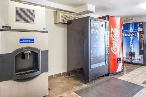 Motel 6 Phoenix, AZ - North Bell Road Photos