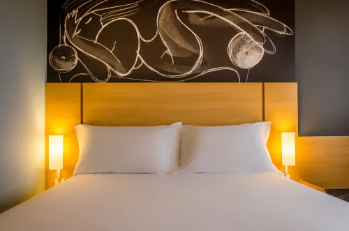 Ibis Porto Alegre Assis Brasil Photos