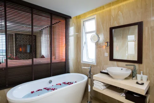 Khách sạn Royal Riverside Hội An Photos