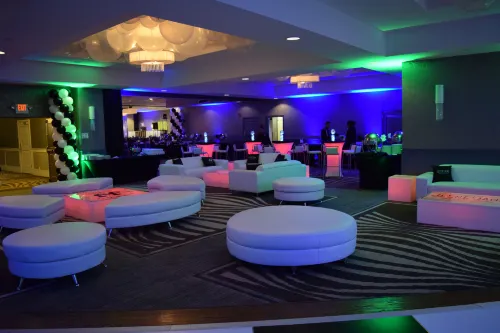 Crowne Plaza Suffern-Mahwah Restauration Photos