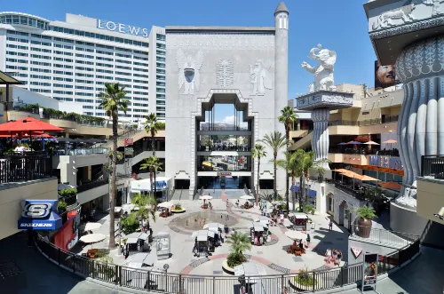 Loews Hollywood Hotel Circondario Photos