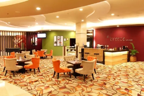 Solo Paragon Hotel & Residence Makanan Photos