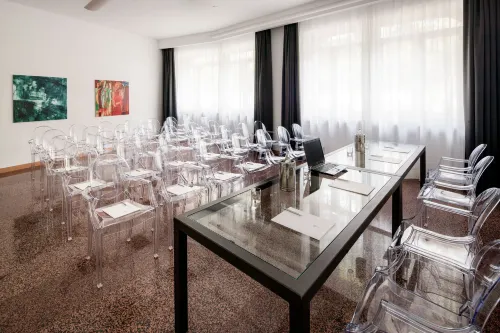 Hotel Da Vinci Espaces Affaires Photos