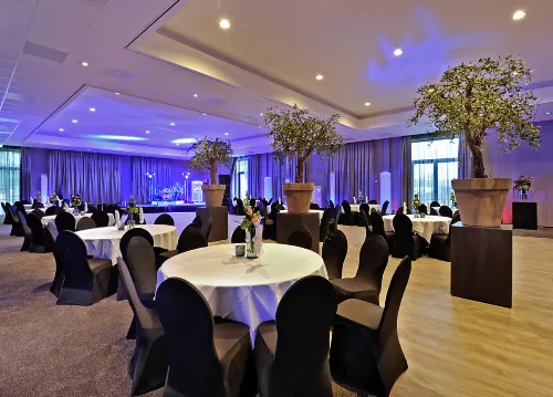 Van der Valk Hotel Tiel Ristorazione Photos