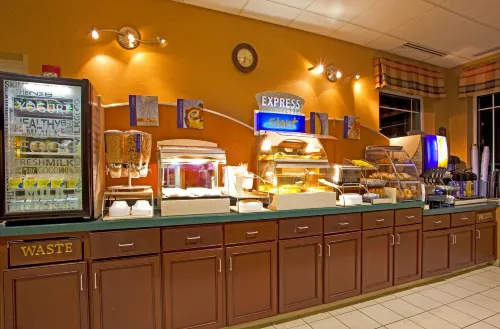 Country Inn & Suites by Radisson, Rochester-Pittsford/Brighton, NY Restauration Photos