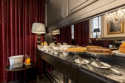 Dom Hotel Roma - Preferred Hotels & Resorts Restauration Photos