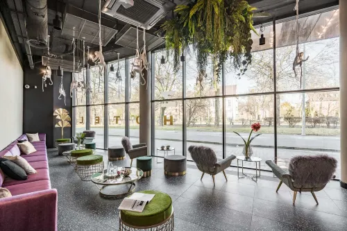 Hotel Zoo by Afrykarium Wroclaw Featured Photos