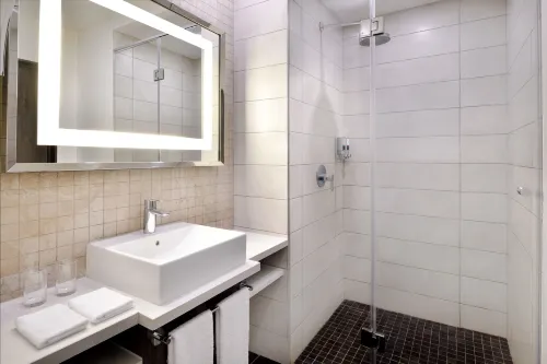 Four Points by Sheraton Nairobi Airport Rooms Photos