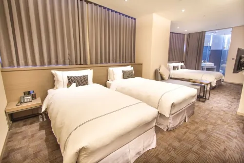 Hotel Reve Huoneet Photos