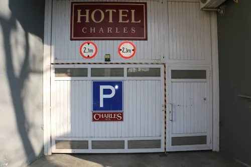 Hotel Charles Esterni Photos