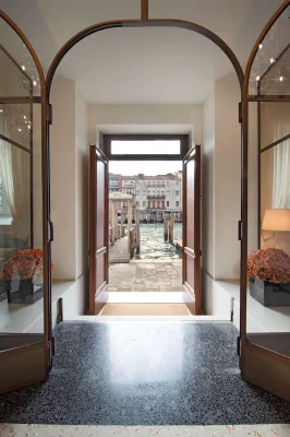 H10 Palazzo Canova Public Areas Photos