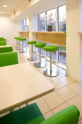 Ibis Budget Cardiff Centre Dining Photos