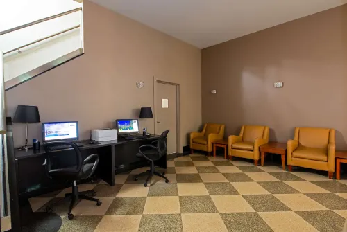 Travelodge by Wyndham Downtown Chicago Business Facilities Photos