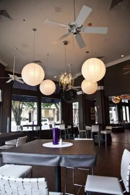 The Lafayette New Orleans by Kasa Dining Photos