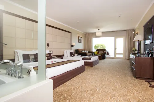 Sea Links Beach Hotel Photos