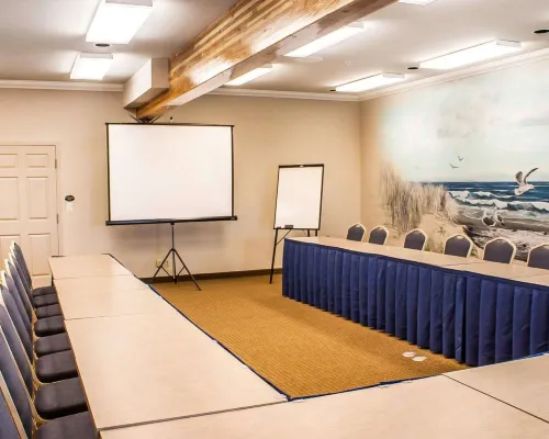 Coratel Inn and Suites by Jasper Ocean Shores Featured Photos