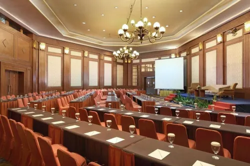 Hotel Santika Premiere Semarang Espaces Affaires Photos