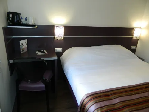 Hôtel Arles Plaza Zimmer Photos