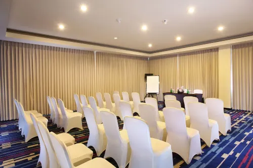 Swiss-Belhotel Silae Palu Business Facilities Photos