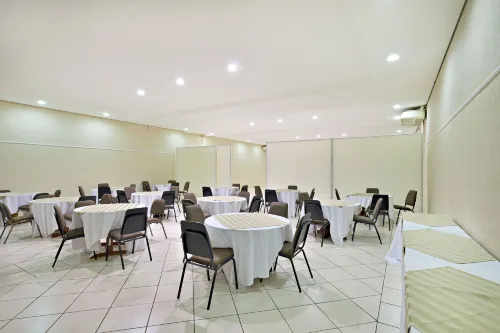 Hotel Dan Inn Araraquara by Nacional Inn Питание Photos