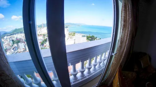 Nha Trang Palace Hotel Рядом с отелем Photos